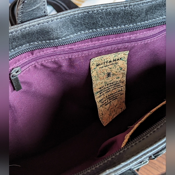 Matt & Nat Unisex Briefcase - Black with purple lining. - Picture 3 of 7